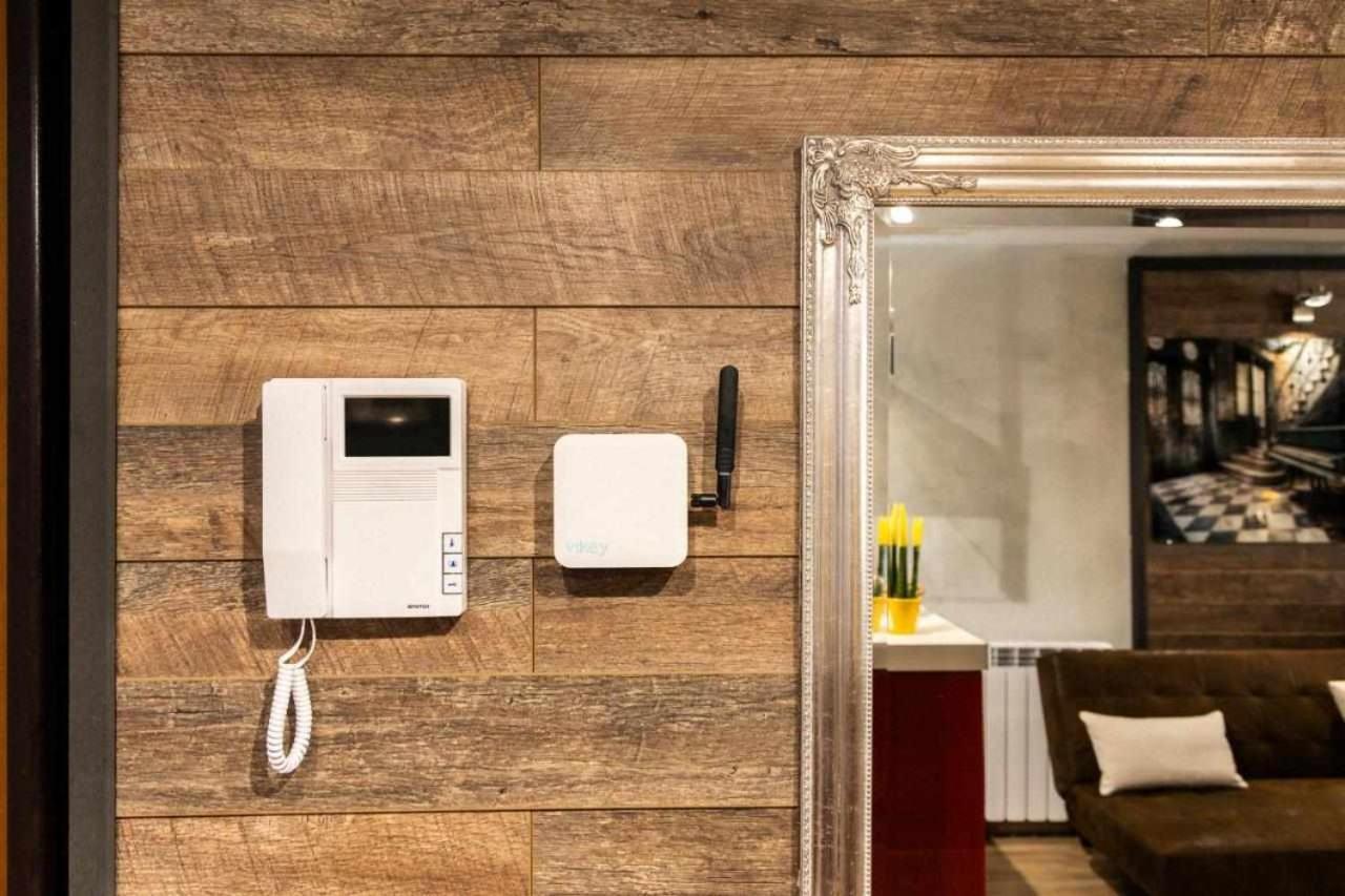 Apartmán La Casa Dello Stilista Brescia Exteriér fotografie
